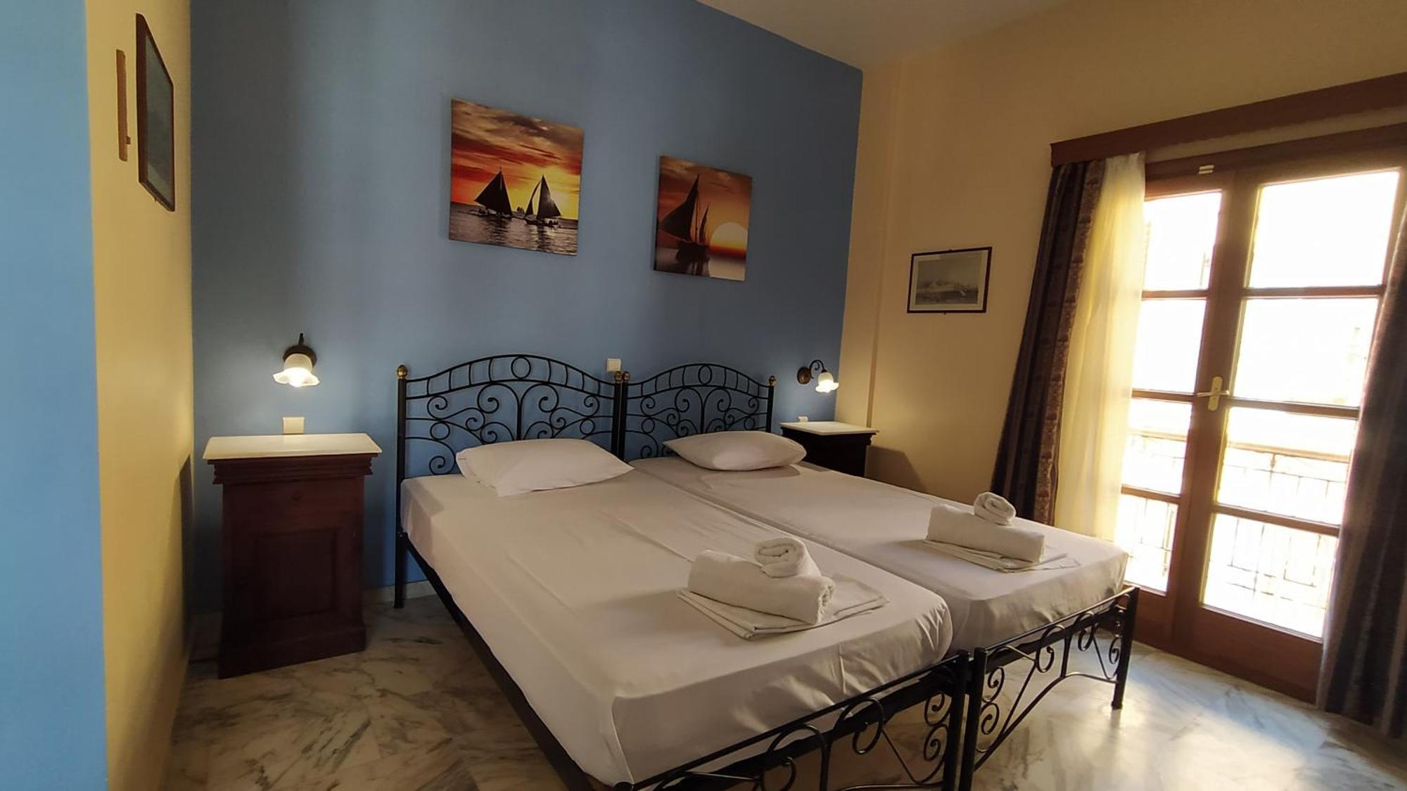 Vaporia Apartment Ermoupoli Ngoại thất bức ảnh