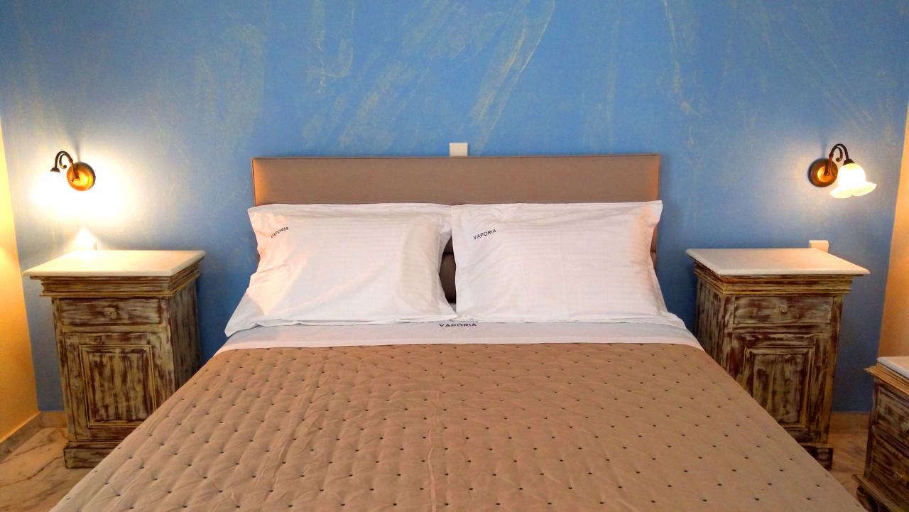 Vaporia Apartment Ermoupoli Ngoại thất bức ảnh